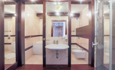 1_luksusowy-apartament-w-krynicy-morskiej_900x700