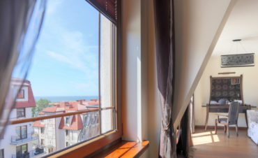 4_luksusowy-apartament-w-krynicy-morskiej_900x700-1